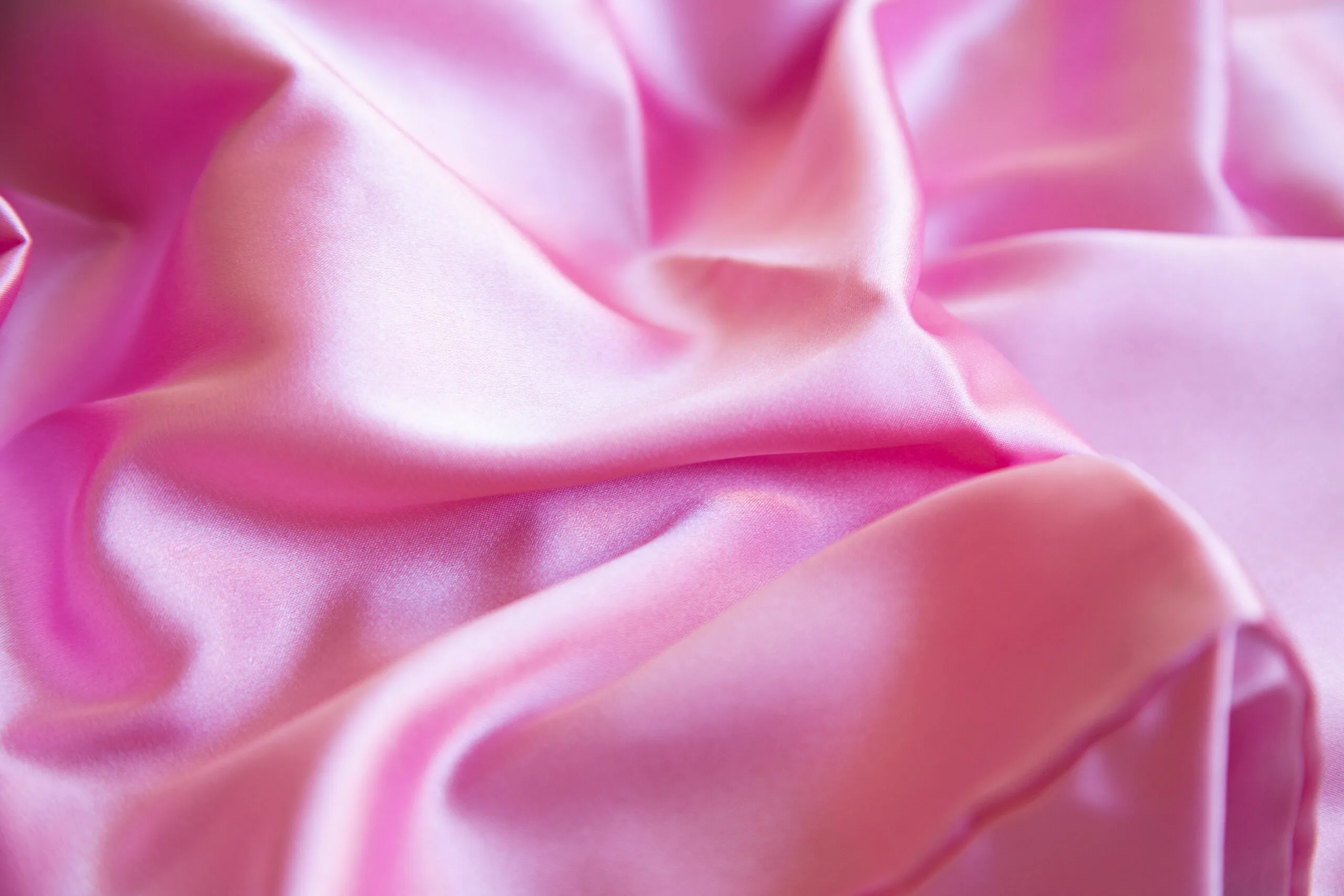 Funda Almohada de Satén Premium Hot Pink 70x40cm - Imagen 2